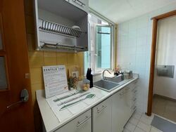 Queens (D3), Condominium #587628671